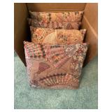 4 throw pillows 18'