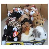 dog / cat beanie babies