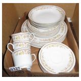 ekco intl 'golden autumn' china 19 pcs