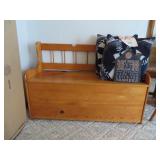 Pine lift-top bench