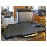 BREADMAKER, PRESTO ELECTRIC GRIDDLE