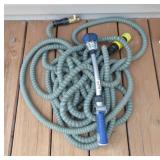 GARDEN HOSE, SPRAYER