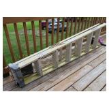 STANLEY 7' FIBERGLASS STEP LADDER