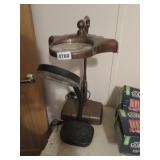 2 DESK LAMPS W/MAGNIFYING LENS 1 VINTAGE