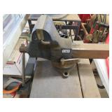 YOST 4 1/2IN BENCH VISE #503 HOLLAND MICHIGAN