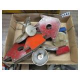 BOX OF WELDING MAGNETS