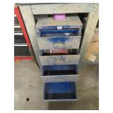 METAL 4 DRAWER CABINET 16' X 21' X 30'