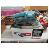 MAKITA 3' BELT SANDER