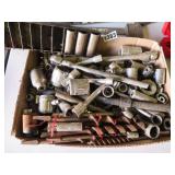 LG LOT SOCKETS, DRILL BITS