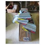 RYOBI DETAIL SANDER W/5 PKG SANDPAPER