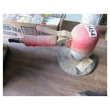 PNEUMATIC 5' SANDER