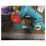 MAKITA 14.4V MINI CIRCULAR SAW, BATTERY, CHARGER