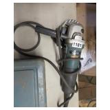 MAKITA 4 1/2IN GRINDER