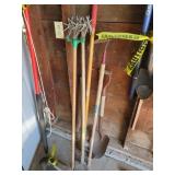 GARDEN WEASEL, HOE, SHOVEL, PICK