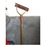 NEW TRUE TEMPER WEED TOOL