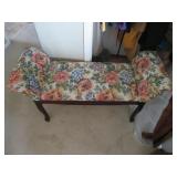UPHOLSTERED BENCH