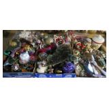 3 BXLT CHRISTMAS ORNAMENTS