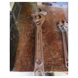 12IN, 18IN CRESCENT WRENCHES