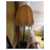 FLOOR LAMP W/LACE SHADE