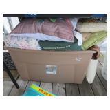 LARGE TOTE OF THROW PILLOWS