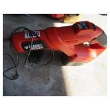 BLACK & DECKER 24V WEED TRIMMER, CHARGER