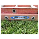 WERNER 40' FIBERGLASS EXTENSION LADDER