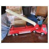 NYLINT AERIAL HOOK N LADDER TRUCK