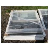 NEW WINDOW 39.5' X 45'