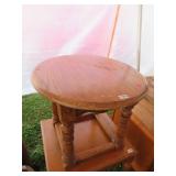 OVAL SIDE TABLE 27'