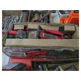 PITTSBURGH 2 TON FLOOR JACK