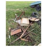 SMALL PILE OF SCRAP