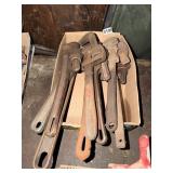10 PIPE WRENCHES