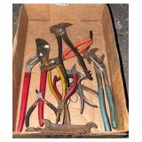 Pliers