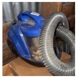 Bisel zing mini vacuum