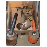 Box of early sprayers tin