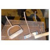 3 hay hooks
