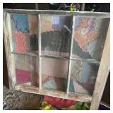 2 windows with glass panes