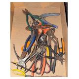 Pliers