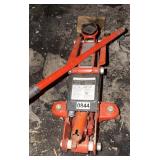 Hydraulic floor jack