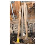 Single & double blade axes, splitting mall, pick
