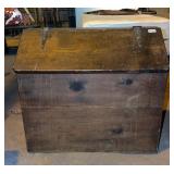 Pine lift top wood box
