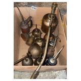 Box antique oil cans