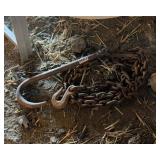 2 chains with tow hooks