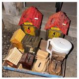 Outhouse banks