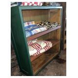 Green bookcase - quilts not included