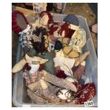 Tote of raggedy, Ann and Andy and a few other