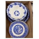 5 EARLY BLUE/WHITE DECORATIVE PLATES - DAMAGED