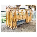 For-Most Livestock Equipment Squeeze Chute