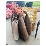 (8) Fly Bags