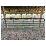 (1) 13 Ft 7-Bar Gate